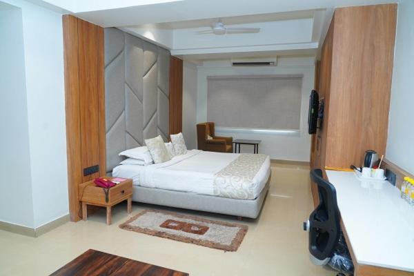 Hotel Kinara Grand Hyderabad Eksteriør bilde