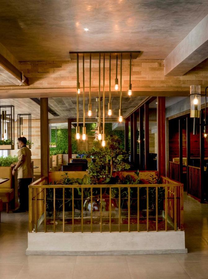 Hotel Kinara Grand Hyderabad Eksteriør bilde