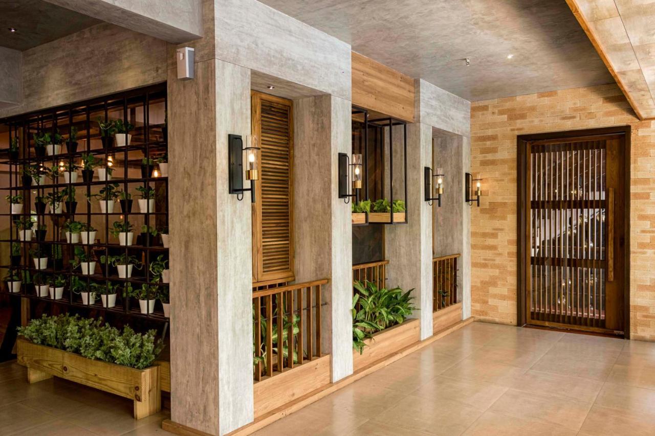 Hotel Kinara Grand Hyderabad Eksteriør bilde